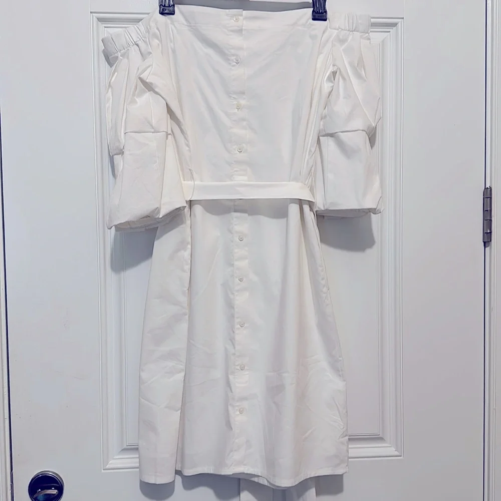 NWT Banana Republic White Cold Shoulder Dress- size 8 - Picture 3 of 5